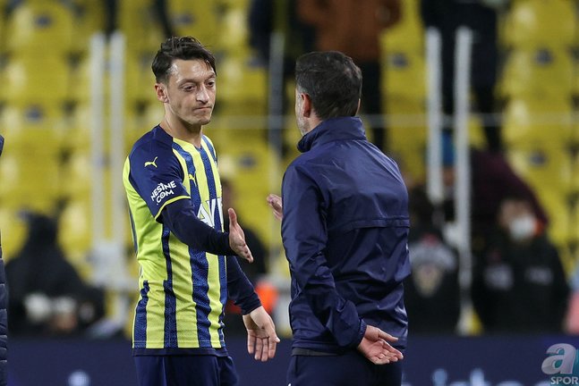 FENERBAHÇE TRANSFER HABERLERİ: Fenerbahçe’de Mesut Özil yol ayrımında! Ocak ayında...