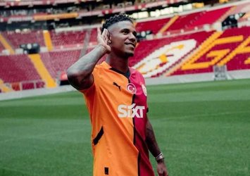 Milan Jakobs'un peşinde!