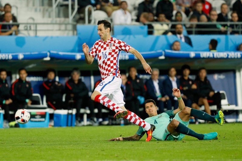 Fenerbahçe’de bir ayrılık bir transfer!