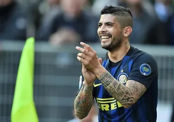 ‘Banega ayrılmayacak’
