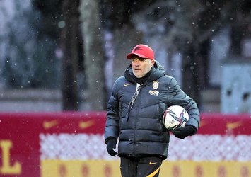 Domenec Torrent'ten ilk operasyon! 3 isim...