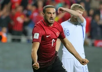 İspanyol devleri Cenk Tosun'un peşinde