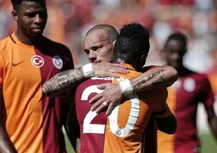 Galatasaray farklı kazandı