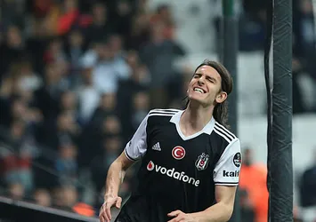 Beşiktaşlı Atınç yeniden ameliyat olacak