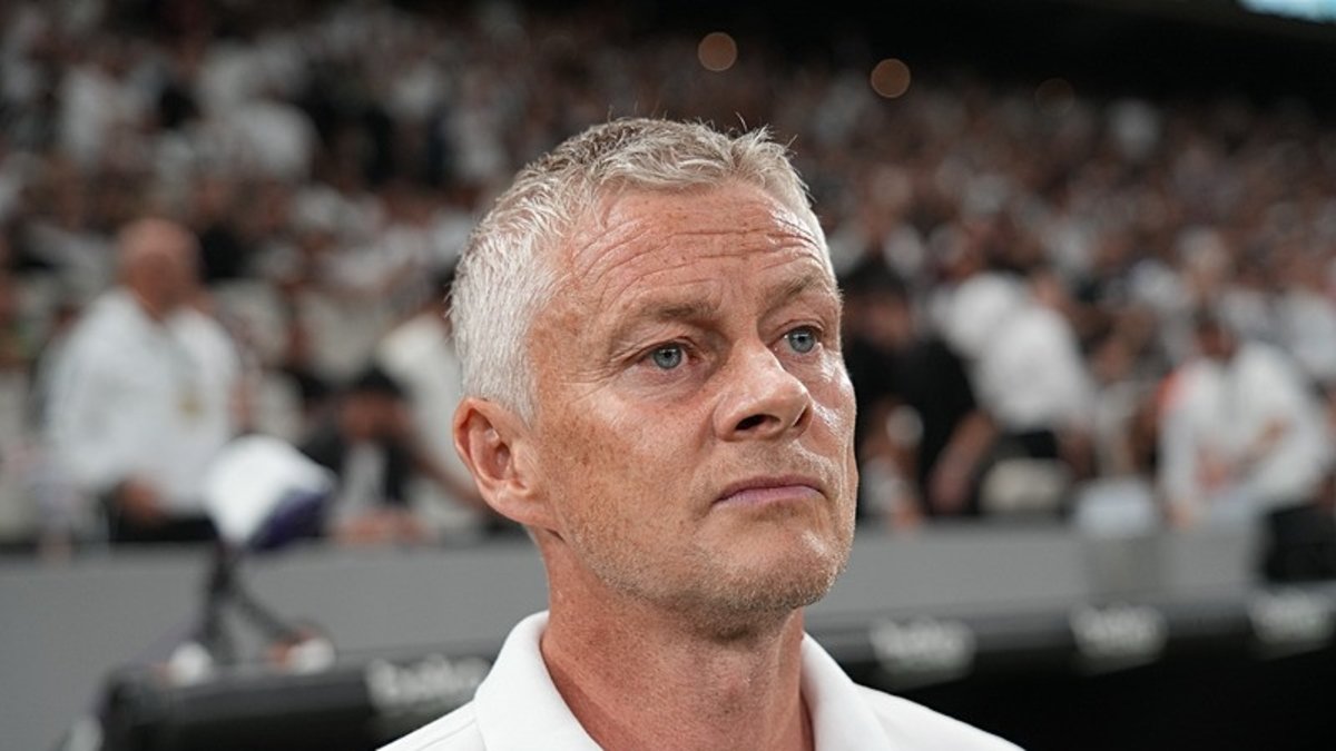 TRANSFER HABERİ: Beşiktaş'a 2 yıldız birden! Savunma ve orta alana... TRANSFER HABERİ: Beşiktaş'a 2 yıldız birden! Savunma ve orta alana...
