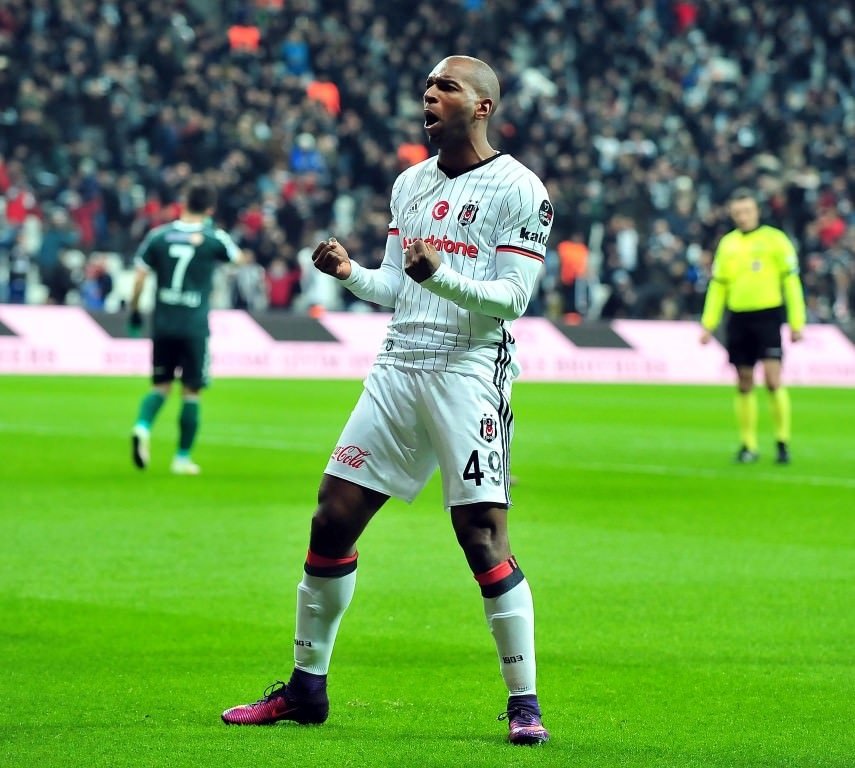 Beşiktaş-Atiker Konyaspor karşılaşmasından kareler