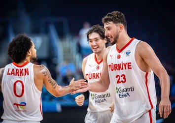 A Milli Takım'dan 3'te 3