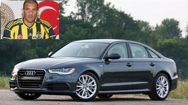 Yıldız futbolcunun yeni oyuncağı!