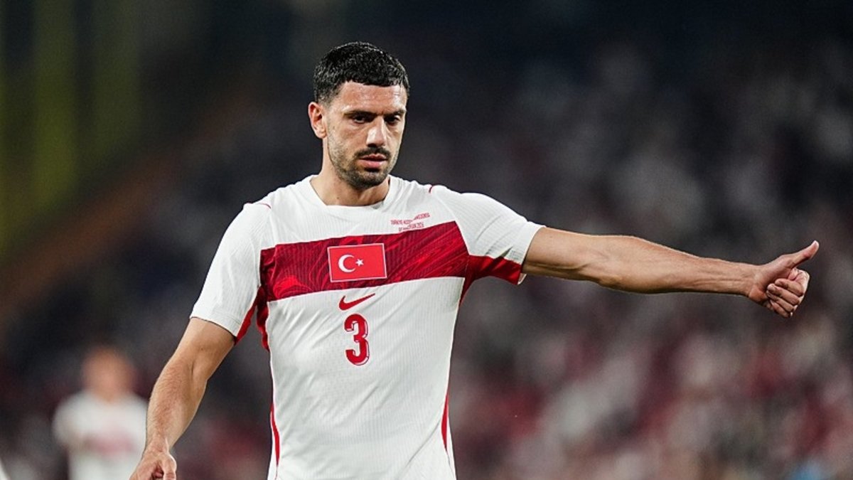 FENERBAHÇE TRANSFER HABERİ: Hakan Safi'nin Merih Demiral açıklaması sonrası Al Ahli'den flaş paylaşım!