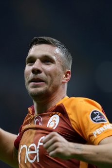 Podolski attıkça Galatasaray kazanıyor