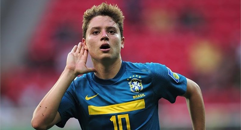 Fenerbahçe’ye 22’lik yıldız: Adryan