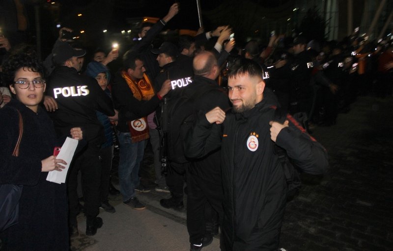 Galatasaray’a Hatay’da coşkulu karşılama