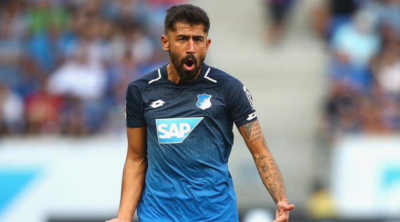 Beşiktaş’ta Demirbay sürprizi