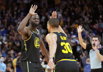 Golden State seriyi 7 maça çıkardı!