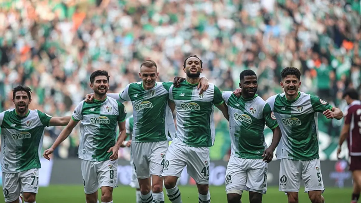 Bursaspor'a ilk yarı yetti