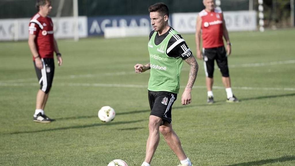 Jose Sosa’ya Milan kancası!