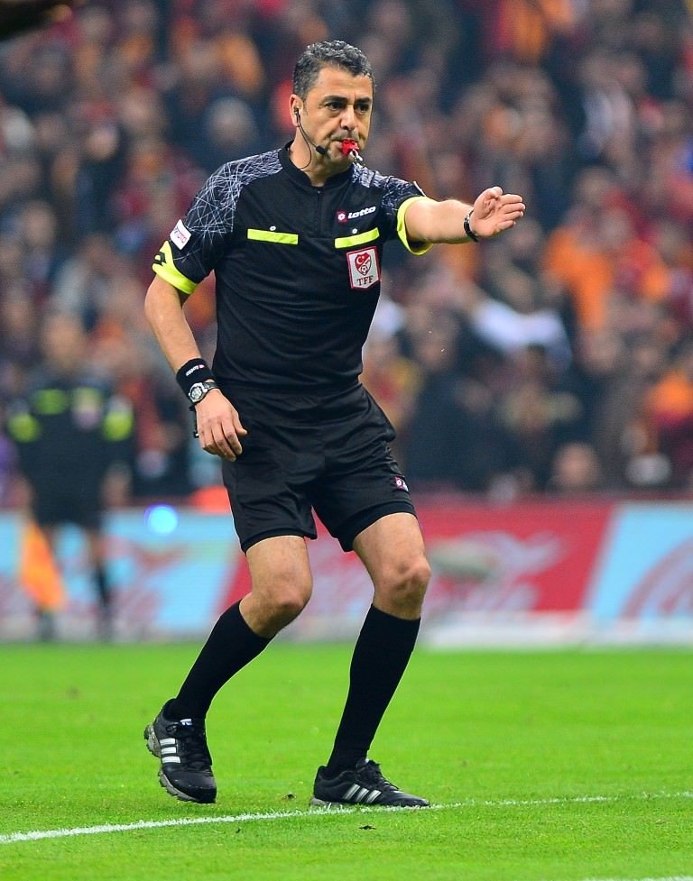 Galatasaray-Beşiktaş karşılaşmasından kareler