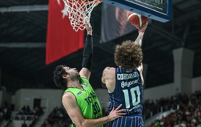 TOFAŞ evinde Anadolu Efes’i mağlup etti