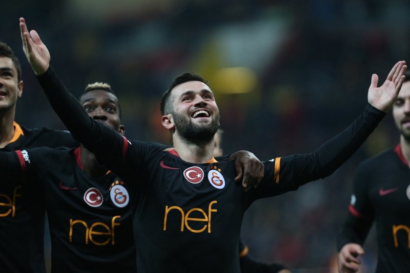 Ömer Bayram’dan harika performans!