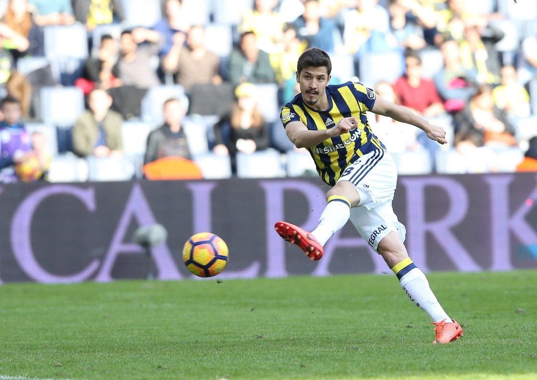 Salih Uçan, Sion’a imzayı atıyor