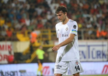 Beşiktaş'ta flaş ayrılık!