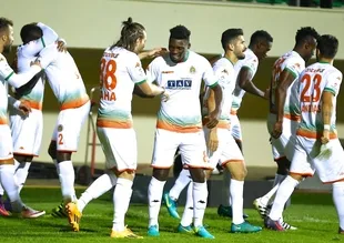 Alanyaspor, Kayserispor'u farklı geçti