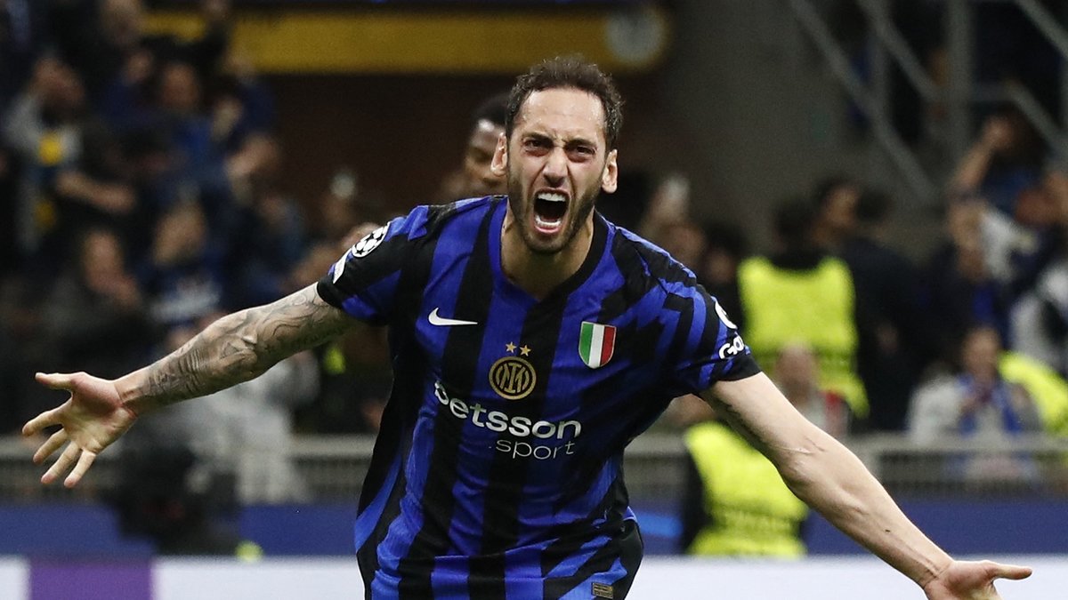 TRANSFER HABERİ - Inter Hakan için Galatasaray'dan servet talep etti! TRANSFER HABERİ - Inter Hakan için Galatasaray'dan servet talep etti!