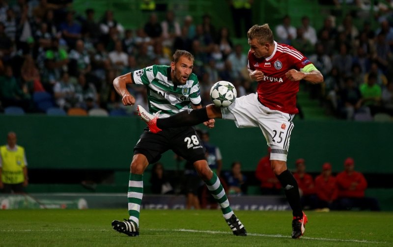 Gomis’in alternatifi Bas Dost