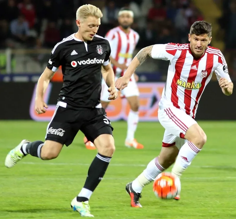 Andreas Beck'ten dikkat çeken açıklama: Genç oyunculara Türkiye Ligi'ni tavsiye etmem! - 3