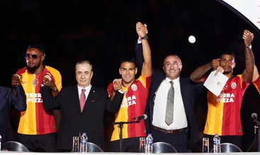 Galatasaray'dan imza şov!