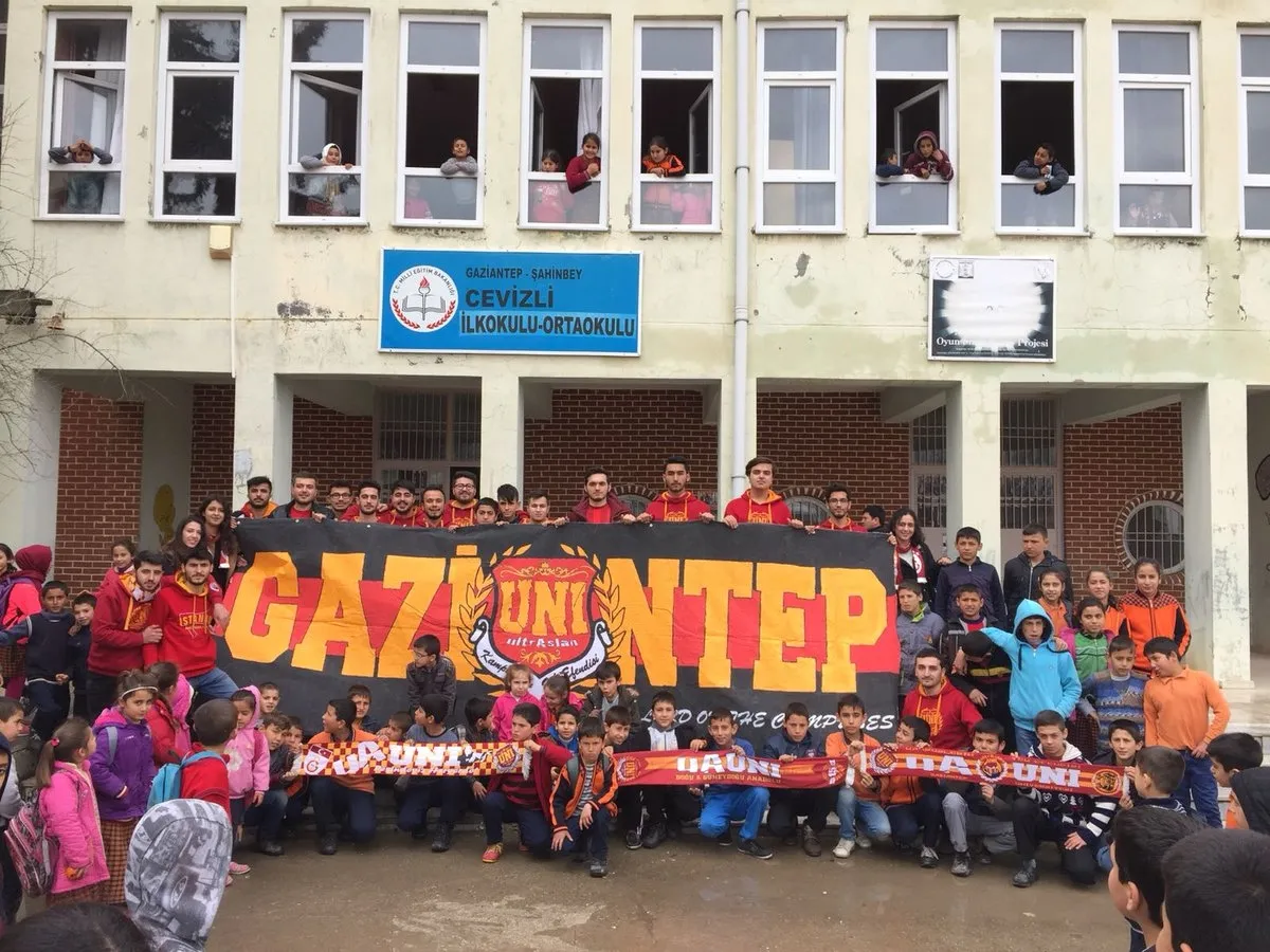 ultrAslan Şehit Musa Özalkan'ın vasiyetini yerine getirdi - 1