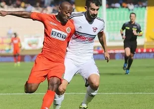 Gol düellosu Alanyaspor'un