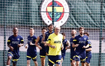 Fenerbahçe Süper Lig’de oynayacağı Kayserispor maçı hazırlıklarını sürdürdü!