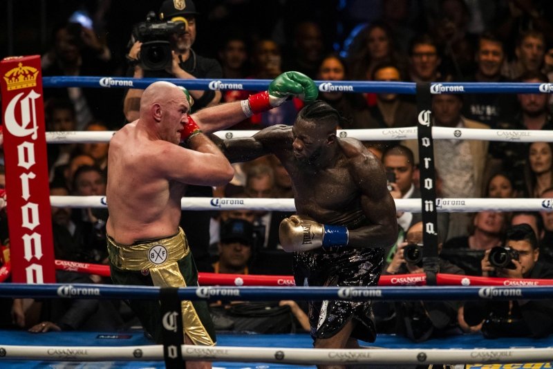 Wilder - Fury maçında şok sonuç! İkisi birden sevindi ama...