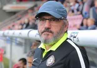 M.Reşit Akçay tarih yazdı