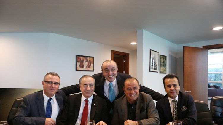 Galatasaray’da sürpriz veda...