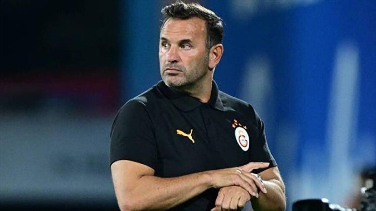 TRANSFER HABERİ: Galatasaray'da kaleci belirsizliği sürüyor! İşte yeni adaylar TRANSFER HABERİ: Galatasaray'da kaleci belirsizliği sürüyor! İşte yeni adaylar
