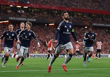 M. United San Mames'te farklı kazandı!