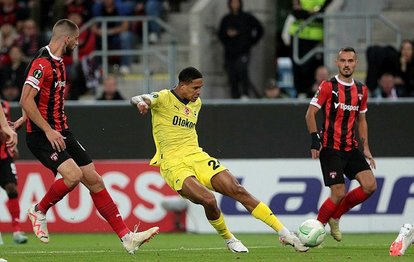 Fenerbahçe’de Jayden Oosterwolde’den inanılmaz hata!