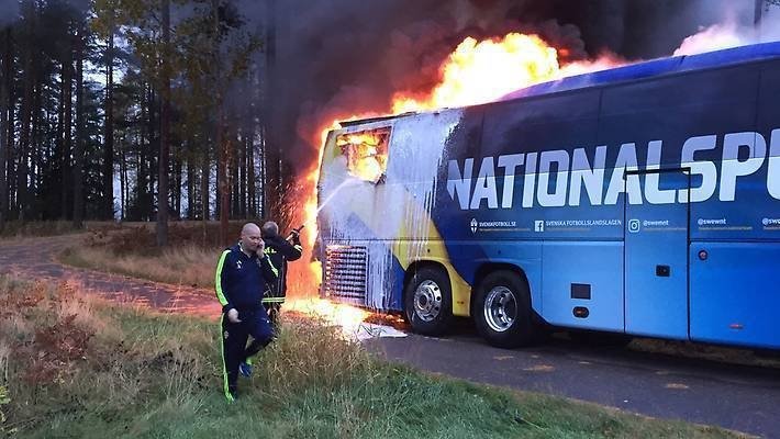 Takım otobüsü cayır cayır yandı