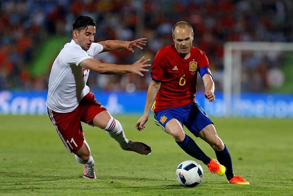 Avrupa Futbol Şampiyonası tarihinin en iyi 11’i...