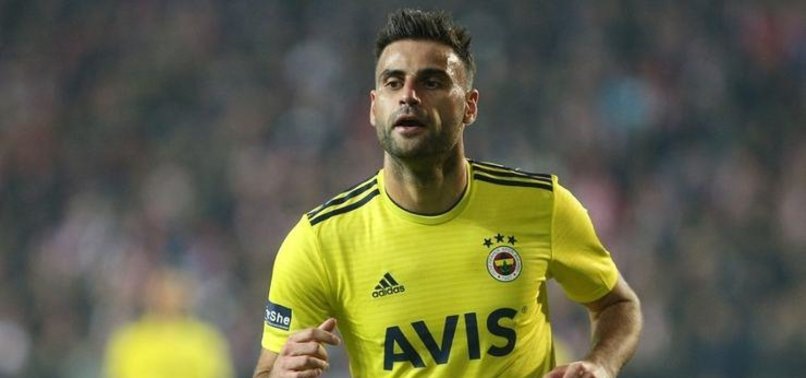 Mensah için Deniz Türüç ve bir futbolcu teklif edildi