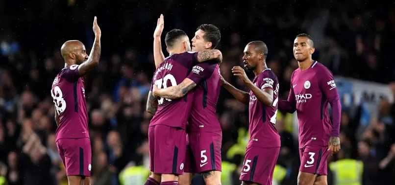Manchester City, Chelsea'yi tek golle geçti