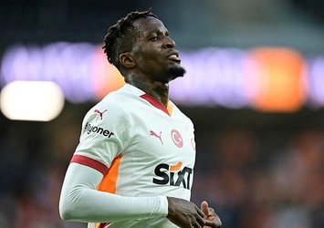 Zaha adım adım Leicester'a!