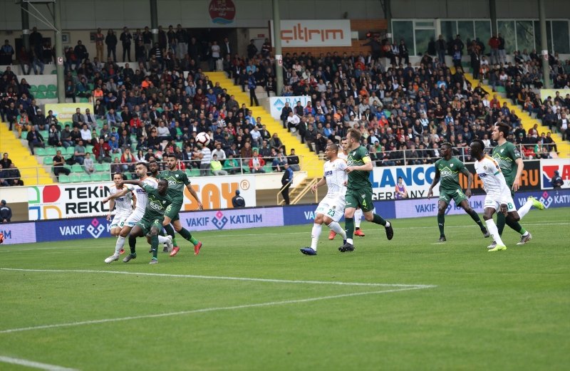 Alanyaspor - Bursaspor maçından kareler...