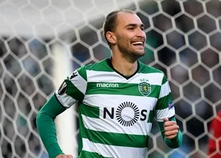 Bas Dost imzayı attı!