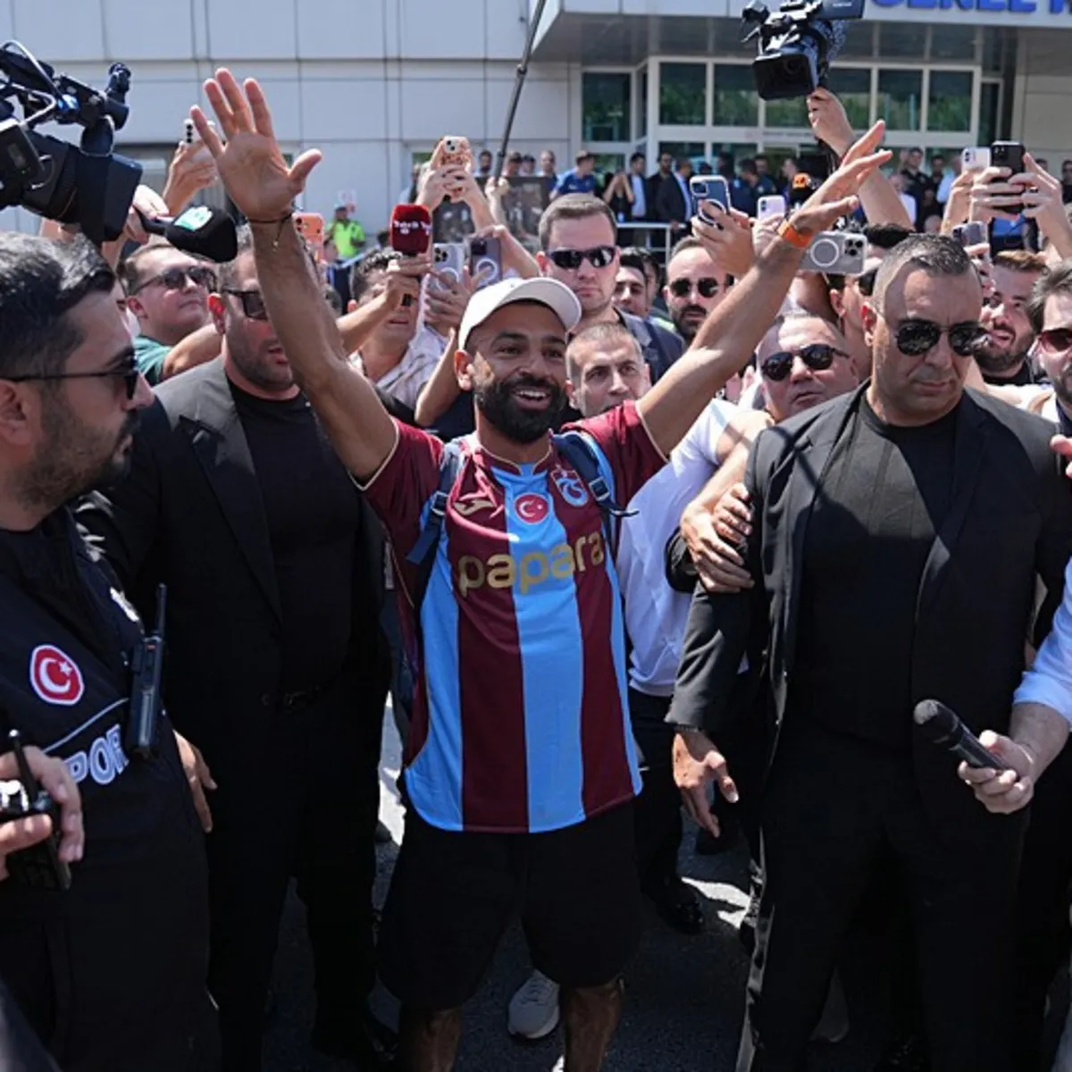 Mohamed Salah Trabzonspor için İstanbul'a geldi! İşte o görüntüler