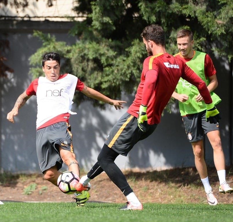 Galatasaray ara vermeden...