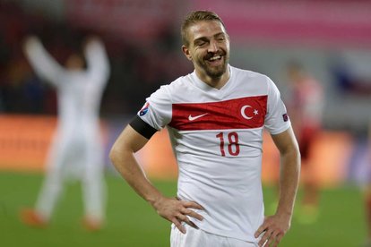 Caner Erkin emekli olduğunu açıkladı!