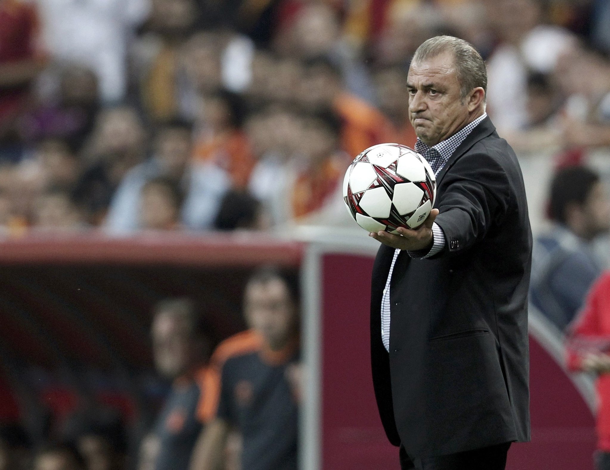Galatasaray’da Fatih Terim sesleri!